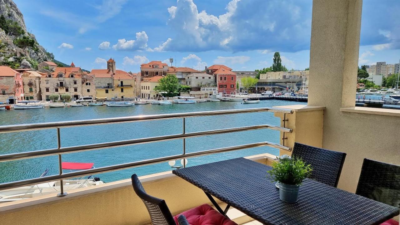 Mitra Zonata Blue Apartman Omiš Kültér fotó
