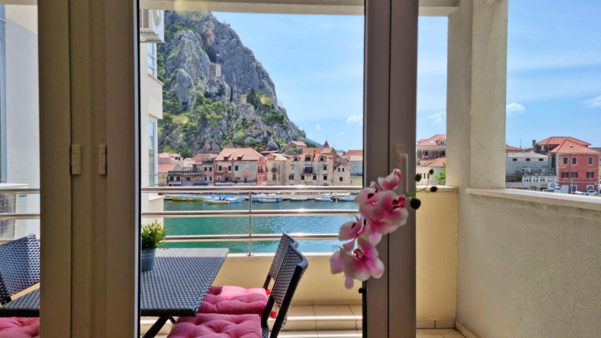 Mitra Zonata Blue Apartman Omiš Kültér fotó
