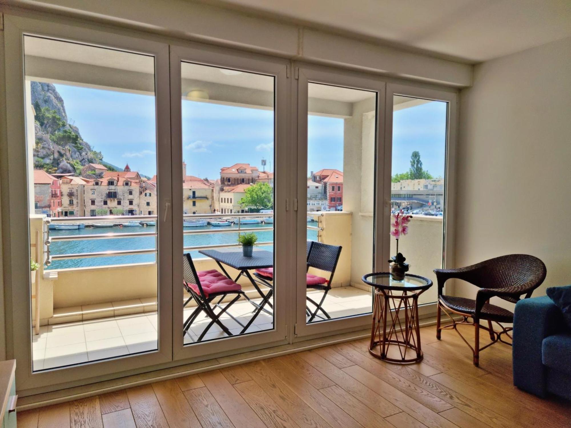 Mitra Zonata Blue Apartman Omiš Kültér fotó