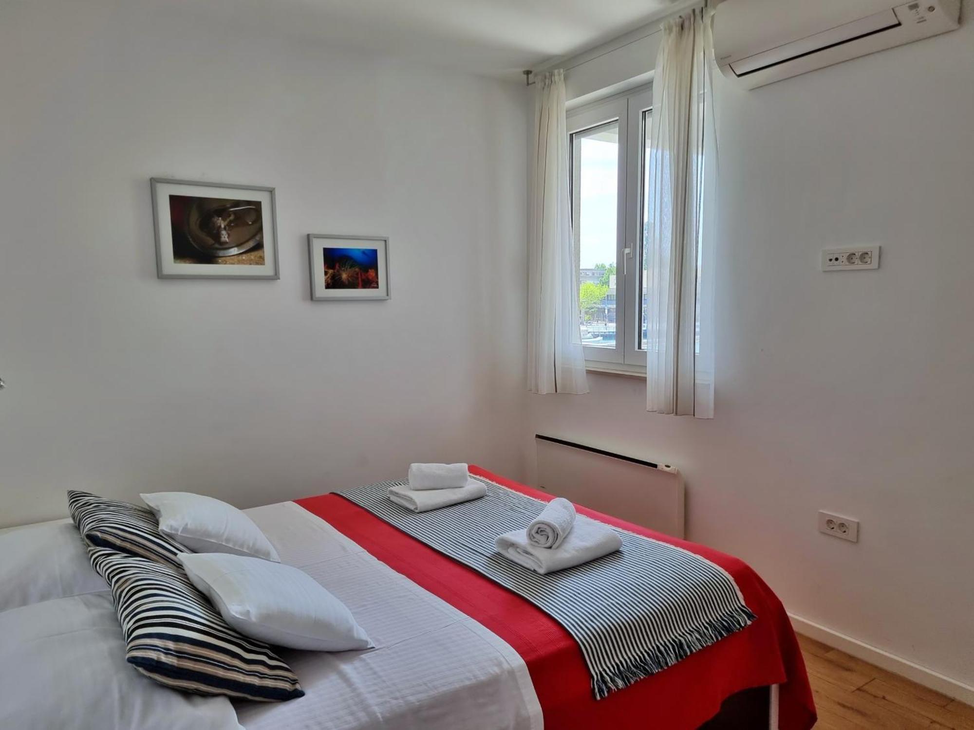 Mitra Zonata Blue Apartman Omiš Kültér fotó