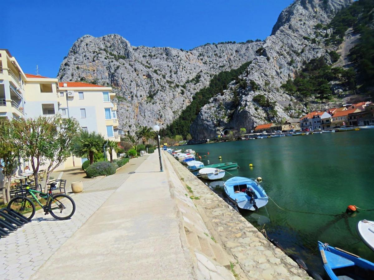 Mitra Zonata Blue Apartman Omiš Kültér fotó